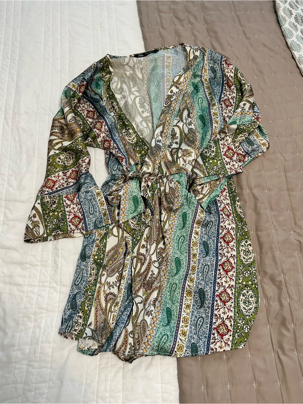 Zara Paisley Floral Print Top in Mint, Yellow, Cream
